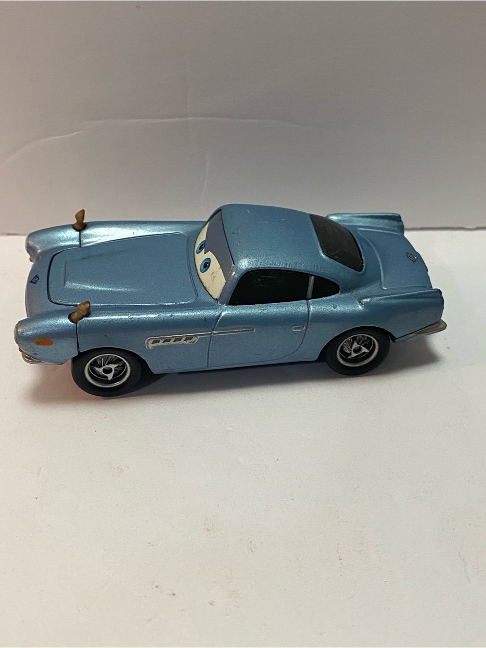 Disney Pixar Cars 2 Finn McMissile Die-cast